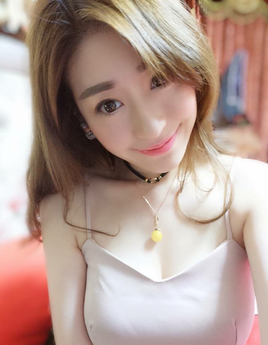 周星驰捧红了黄圣依,周星驰唯一没有捧红的女星