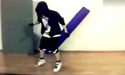 流派鬼步舞,品味广场舞慢动作教学