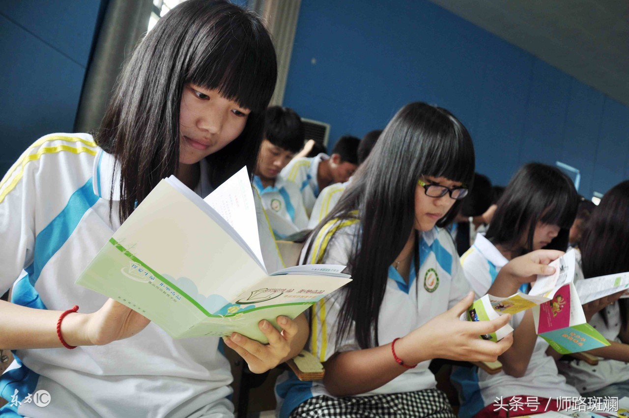 学生上课说话班主任应怎么解决,学生上课说话教师巧妙处理