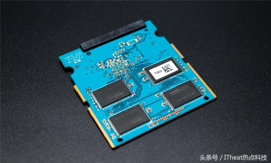 来一个全新选择东芝首款64层3DNANDSSD——TR200全网首测