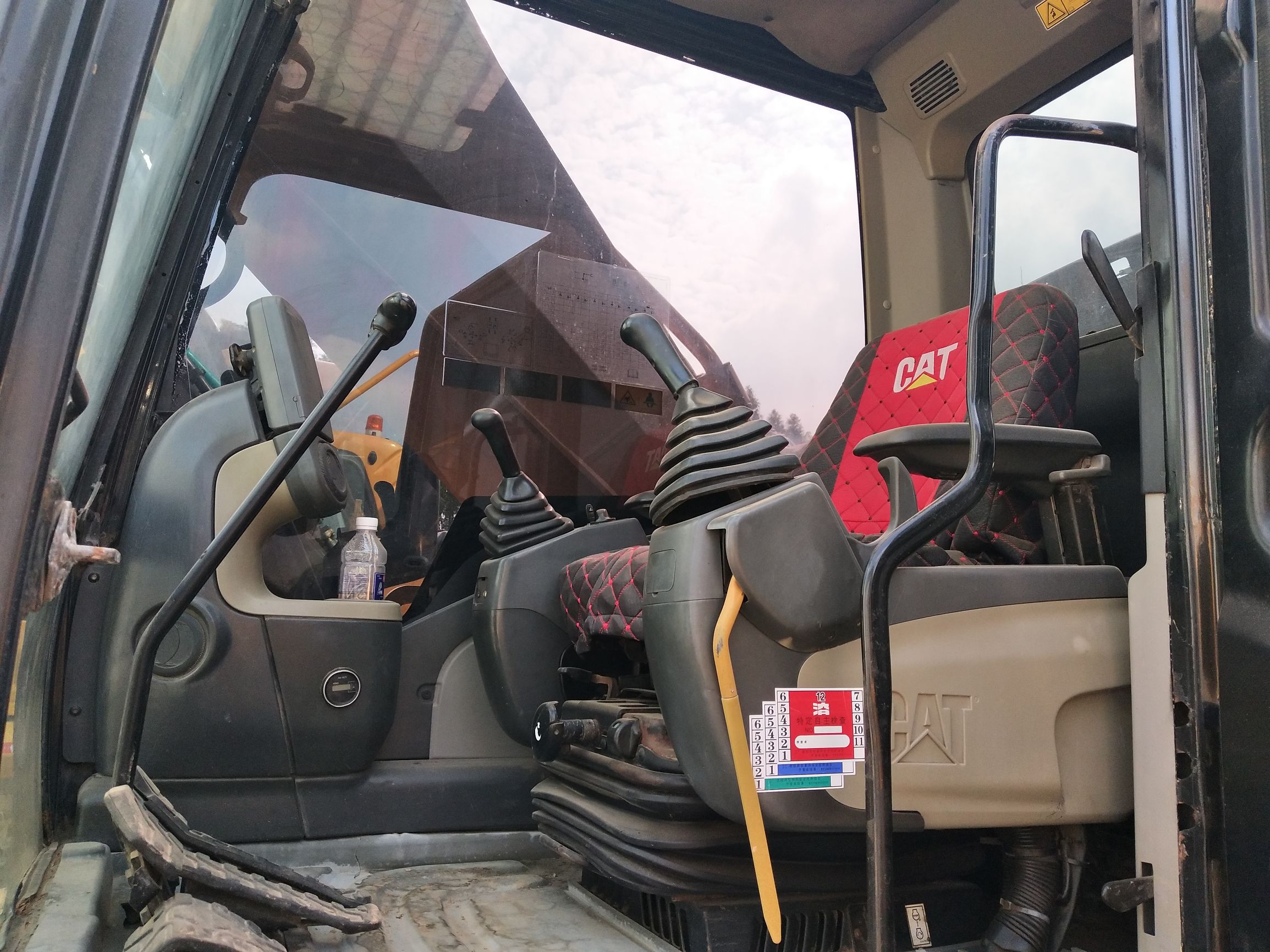 2018款卡特340d2l挖掘机参数,卡特340d2二手挖掘机