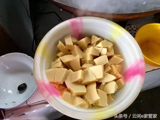 泸西豌豆凉粉,泸西水晶凉粉怎么做好吃