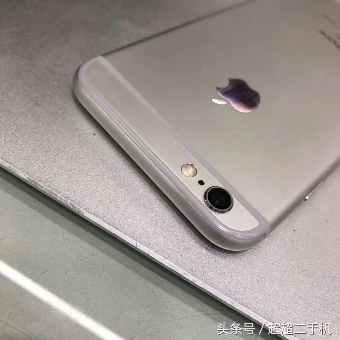 二千多的iPhone6plus和iPhone6S同样64G你会选择哪个