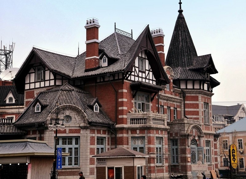 大连海滨旅游路攻略,大连市区中山西岗沙河口