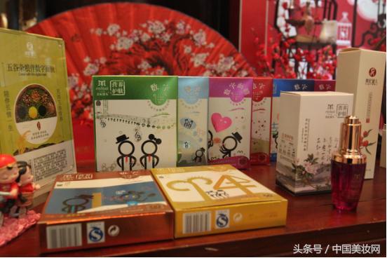 景德镇青花瓷器品牌前十名,景德镇瓷器套装