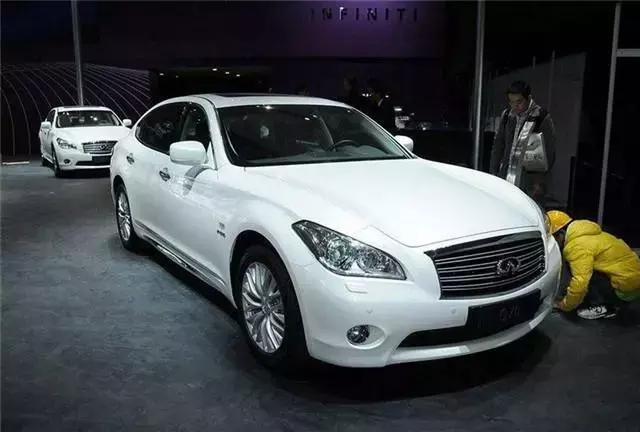 麦当劳改名金拱门，从此以后是路人，这些车企的老名字你认识吗？