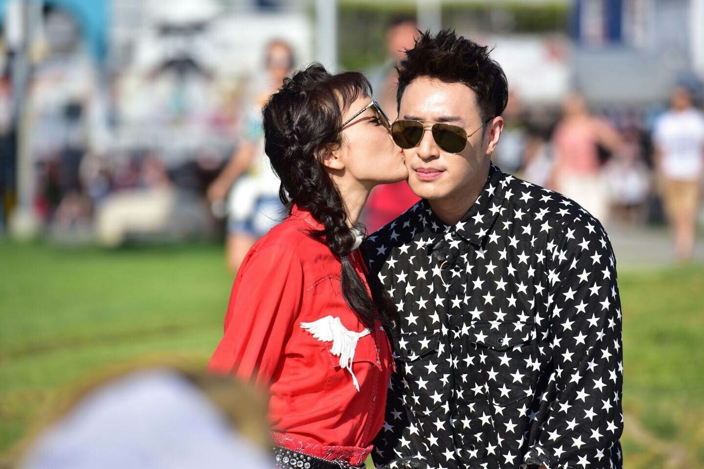 海涛快乐家族再聚首,快乐大本营海涛和潘玮柏表演直播