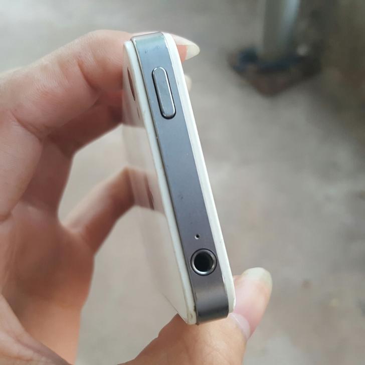 iphone4s还值得买吗,300块钱的iphone都有哪些