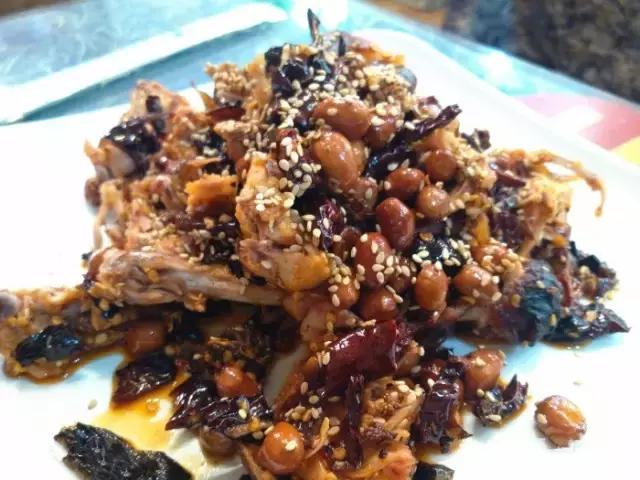 2个人30元就吃撑!这条街光看名字就能流口水!