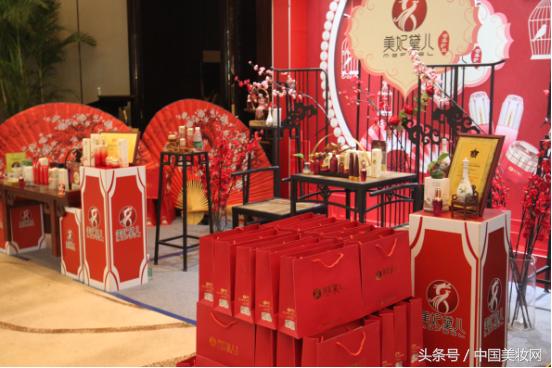 景德镇青花瓷器品牌前十名,景德镇瓷器套装