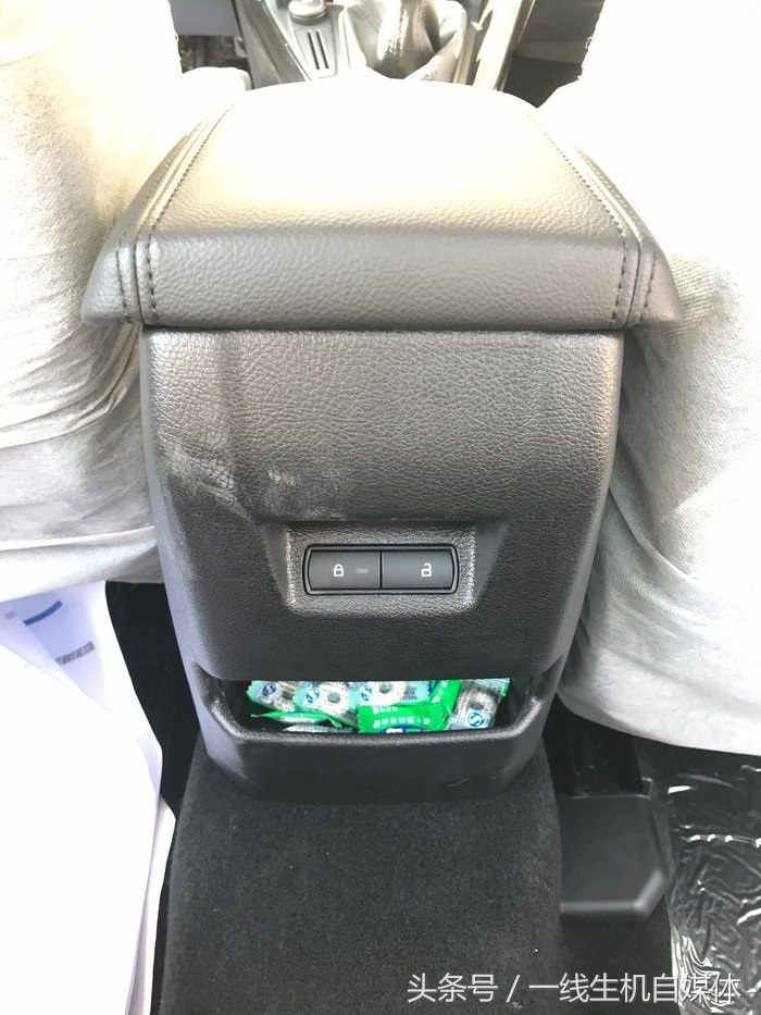 12款第三代福克斯1.6l手动舒适版,福克斯经典三厢1.8手动真实感受