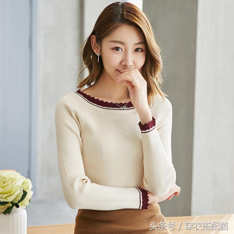 深蓝大衣搭配什么颜色内搭好看,浅色大衣内搭应该浅色还是深色