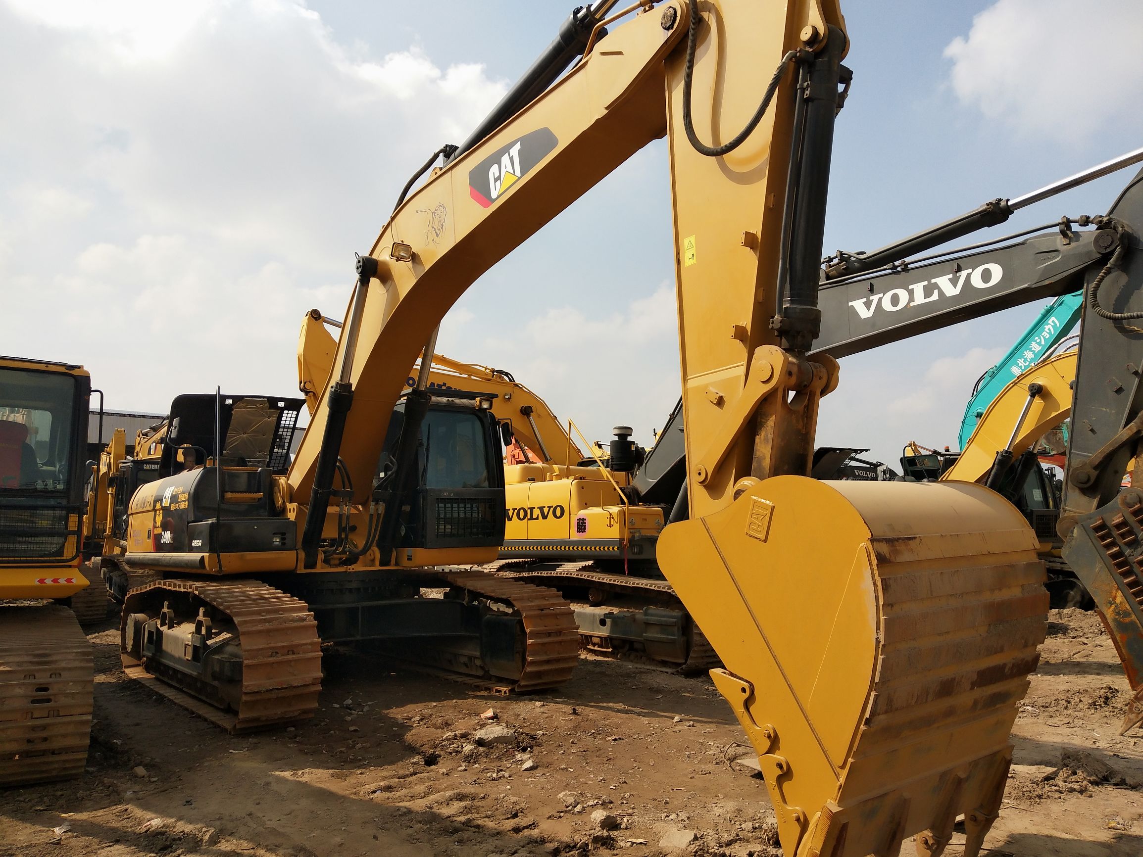 2018款卡特340d2l挖掘机参数,卡特340d2二手挖掘机