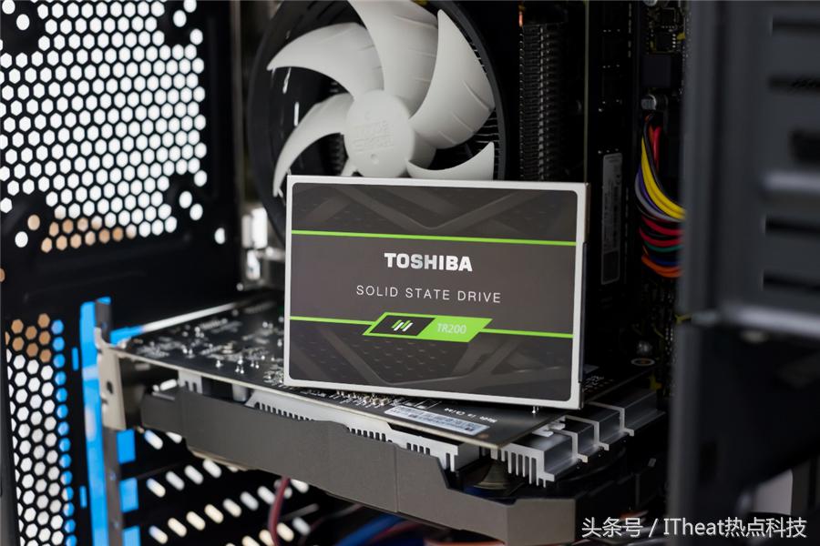 来一个全新选择东芝首款64层3DNANDSSD——TR200全网首测