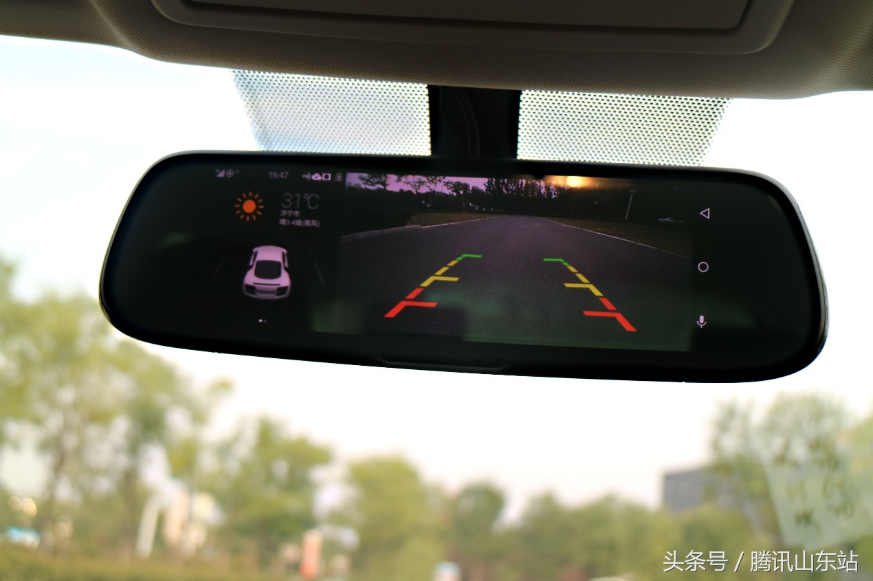 在北斗云龙V3的陪伴中,游历大美*疆新**