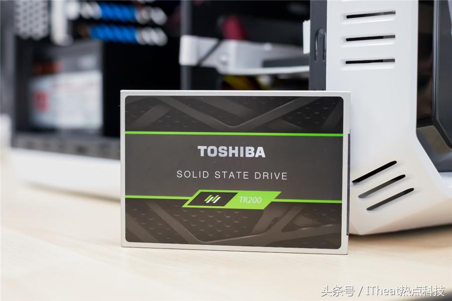 来一个全新选择东芝首款64层3DNANDSSD——TR200全网首测