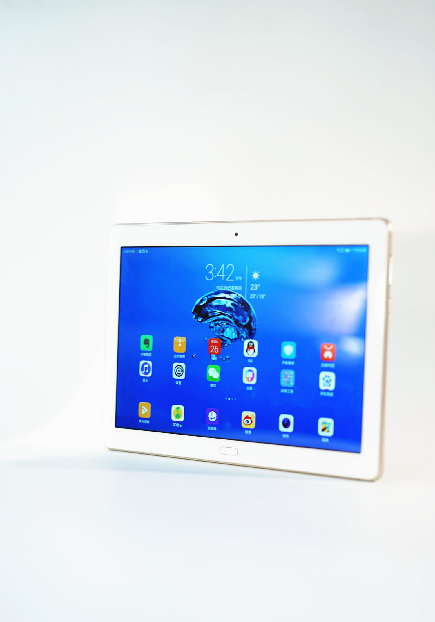 荣耀waterplay平板防水测试,荣耀waterplay8寸平板玩游戏