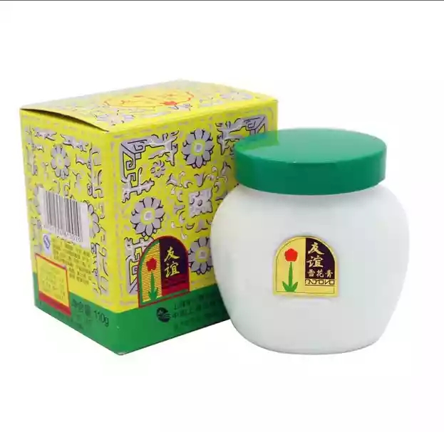 擦脸的老国货雪花膏,七八十年的雪花膏真的好用吗