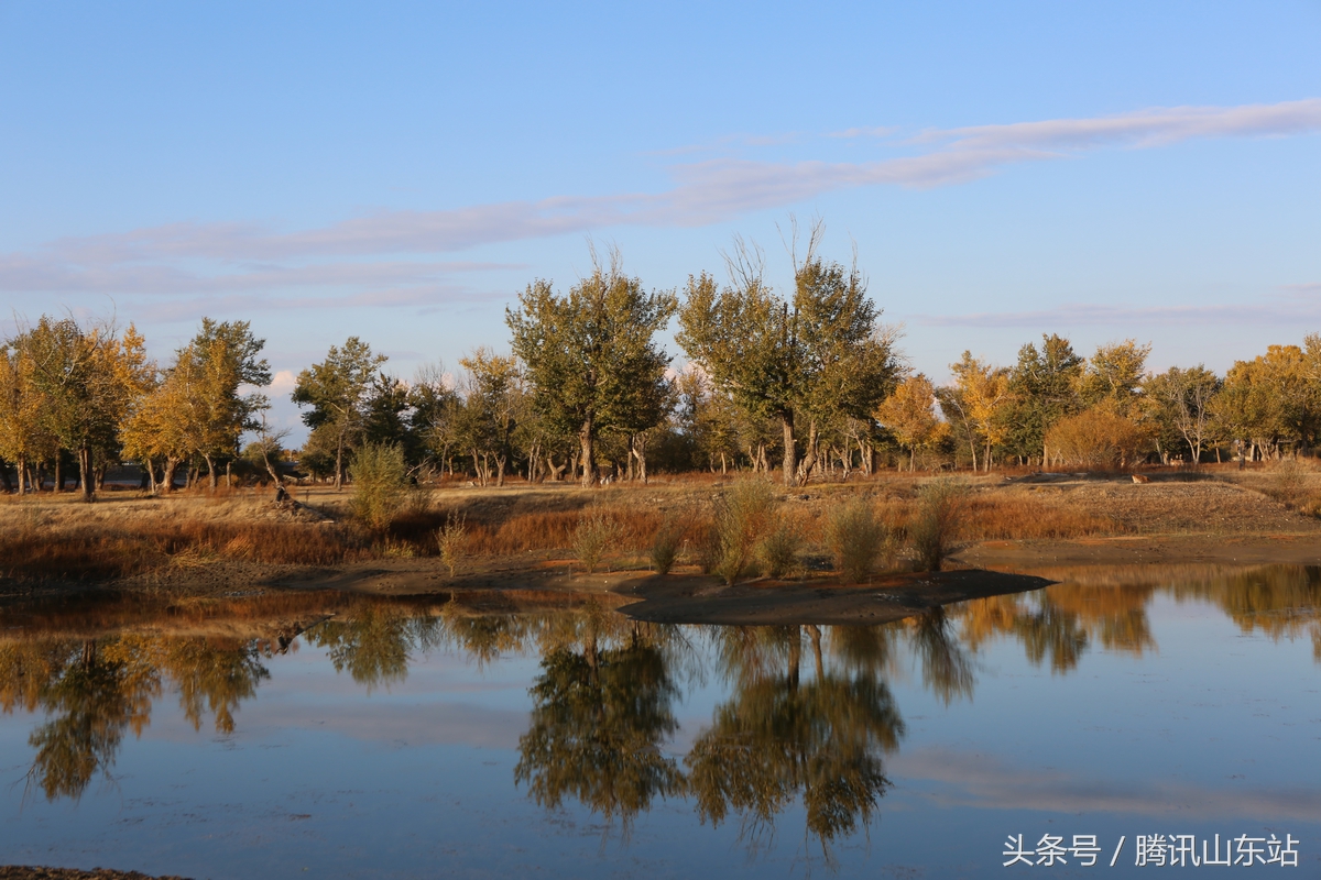 在北斗云龙V3的陪伴中,游历大美*疆新**