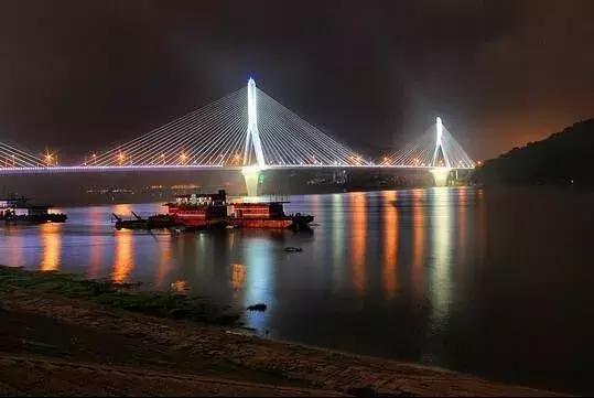 从白昼到黑夜,爱上宜昌的24小时