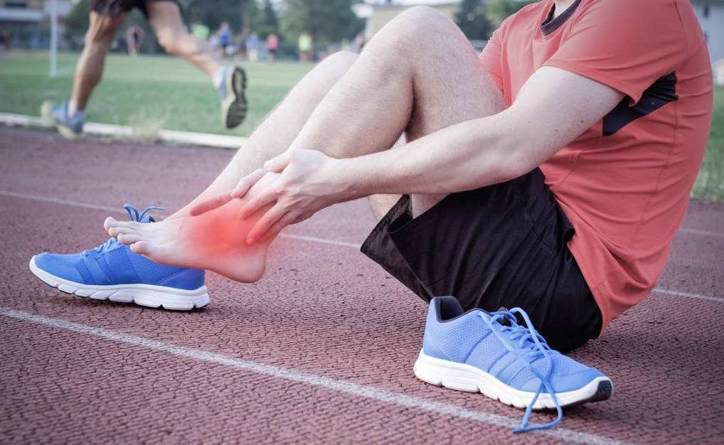 冷敷及热敷的区别和作用,冷敷和热敷的功效与区别