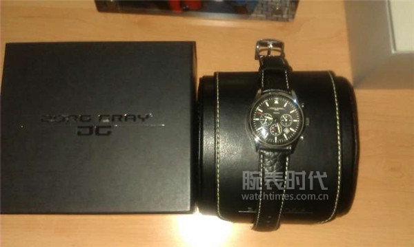 看看路人都戴什么翡翠,适合女生戴的小众牌子