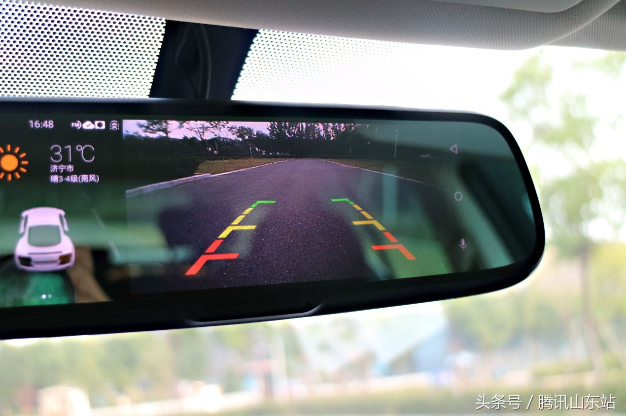 在北斗云龙V3的陪伴中,游历大美*疆新**