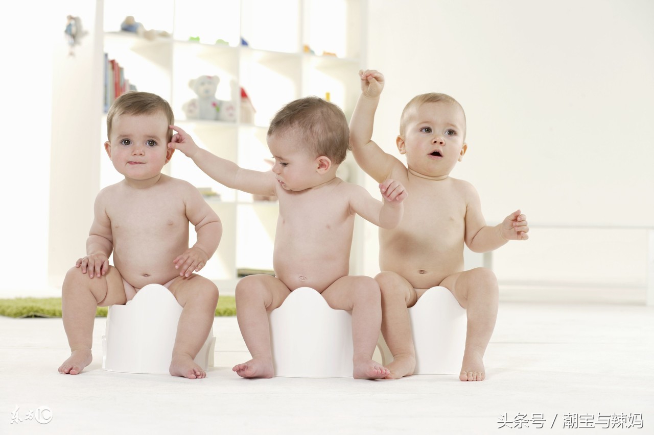 婴儿罗圈腿应如何改正,宝宝罗圈腿怎么造成的