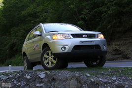 陆风x8穿越西藏,陆风x8装的什么发动机