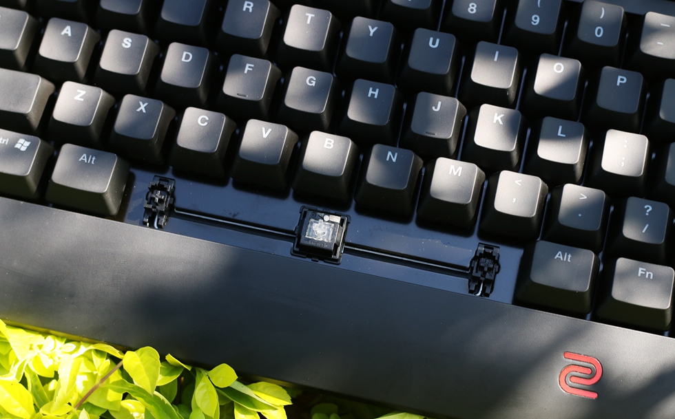 这个键盘头有些铁—ZOWIECELERITASII机械键盘