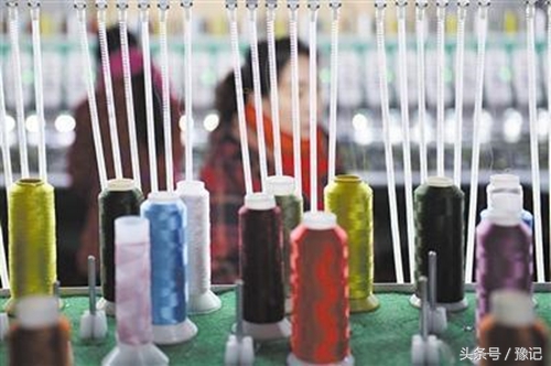 中国轻纺双城记，从绍兴到汝州，2.6万人的返乡回归路