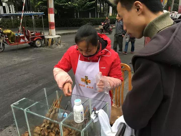 巨型大兔子被人偷吃了,1000种吃兔子的方法