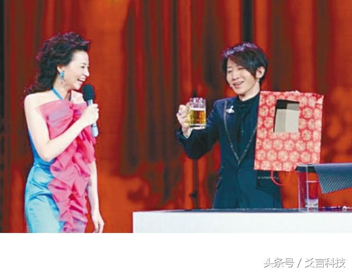 大卫科波菲尔经典魔术自由女神像,魔术大师大卫科波菲尔让飞机消失