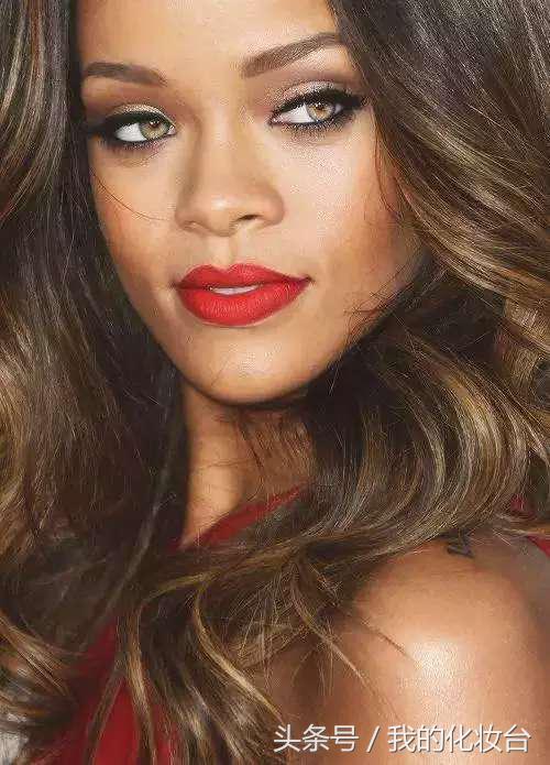 30块钱的口红贵吗,300块钱的口红和30块钱口红的差别