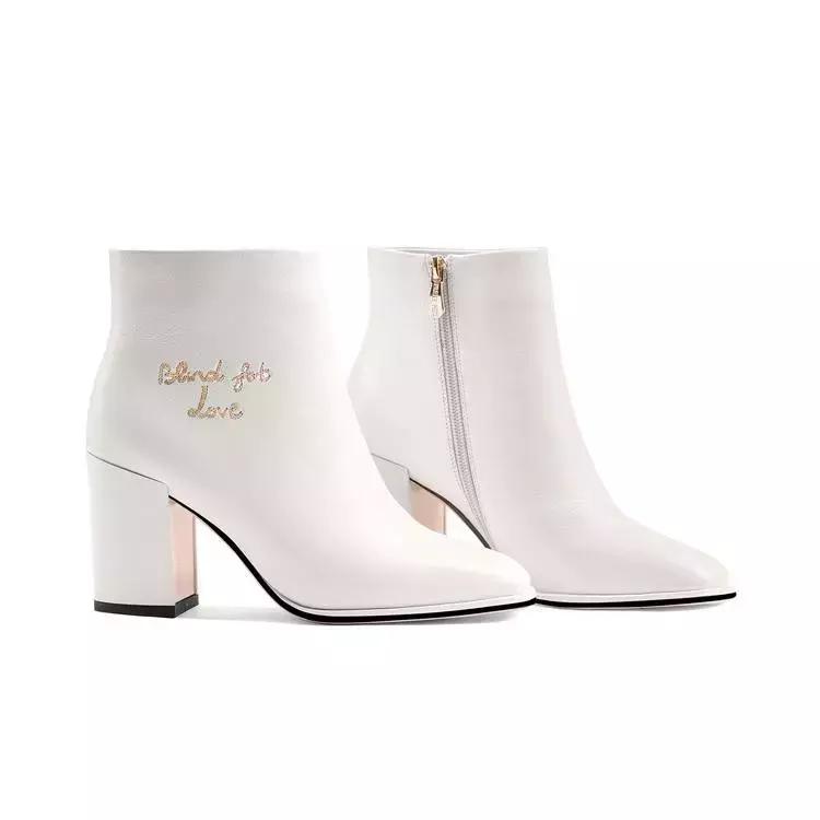 显瘦女靴复古风牛皮粗跟棕色,官方旗舰店正品粗跟高跟女靴