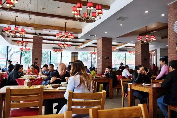 巨型大兔子被人偷吃了,1000种吃兔子的方法