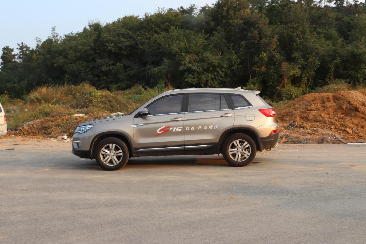 长安cs75豪华suv,较舒适的suv