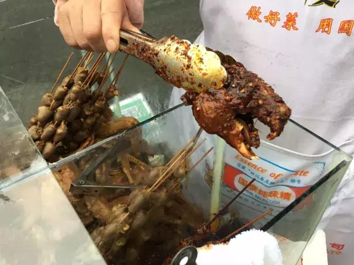 巨型大兔子被人偷吃了,1000种吃兔子的方法