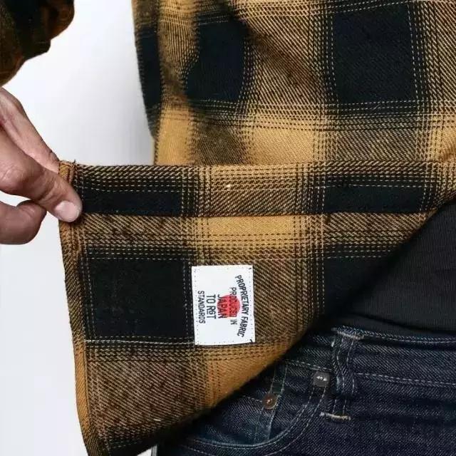 格子衬衫怎么穿不像学生,程序员白衬衣怎么搭配