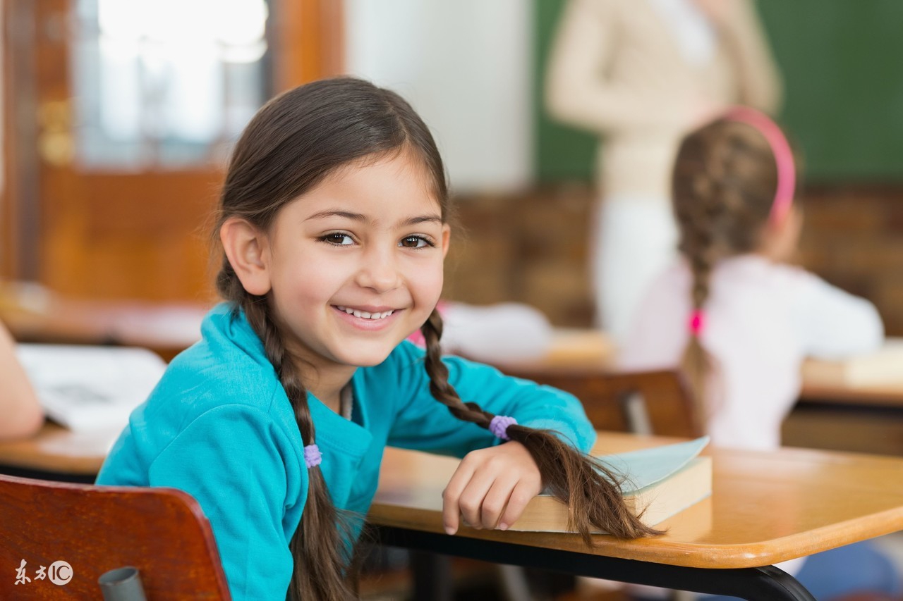 小学英语口语教材每天一集,小学英语口语大全免费听