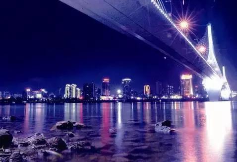 从白昼到黑夜,爱上宜昌的24小时