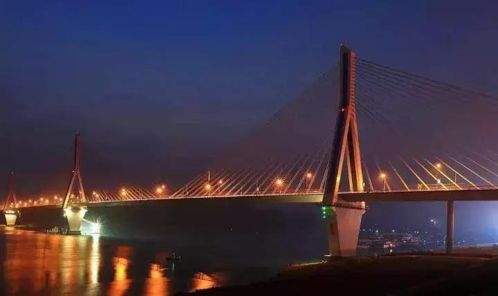 从白昼到黑夜,爱上宜昌的24小时