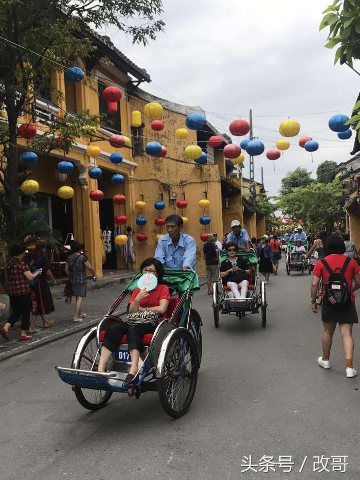 金秋十月，直飞岘港，宝华国旅邀你遇见越南最美的山海天