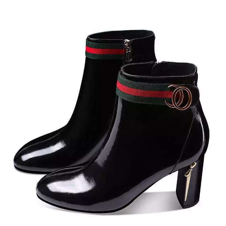 显瘦女靴复古风牛皮粗跟棕色,官方旗舰店正品粗跟高跟女靴