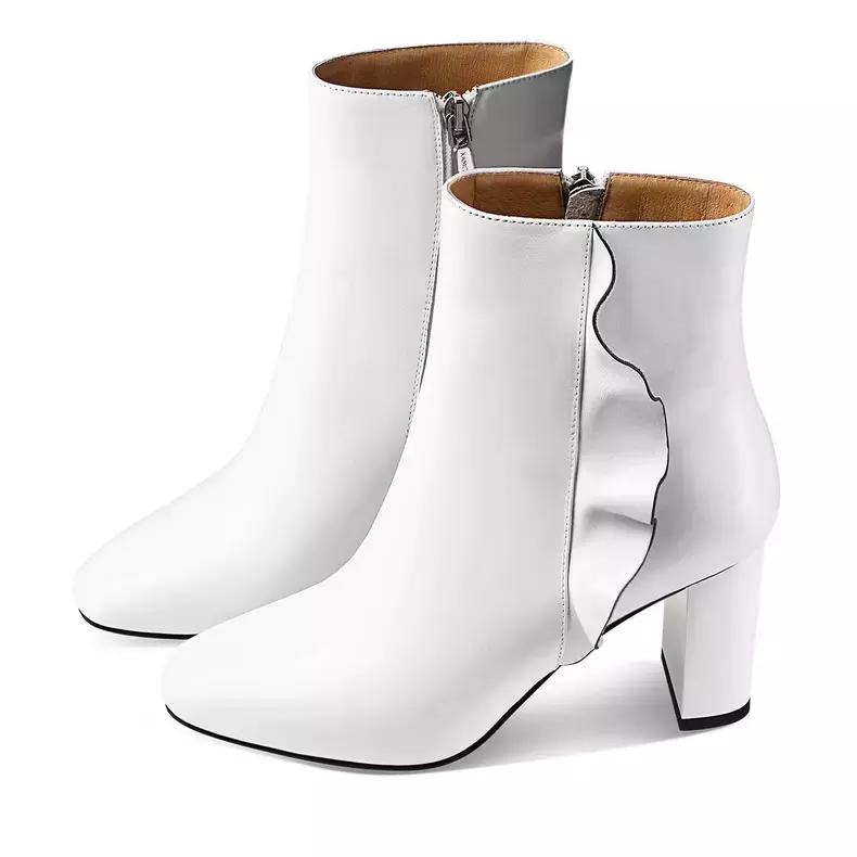 显瘦女靴复古风牛皮粗跟棕色,官方旗舰店正品粗跟高跟女靴