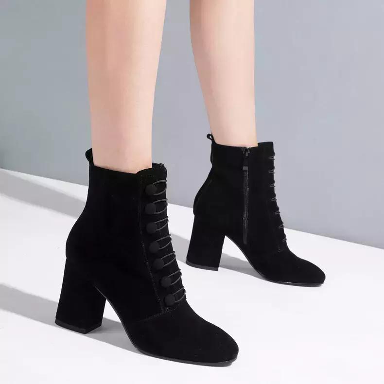 显瘦女靴复古风牛皮粗跟棕色,官方旗舰店正品粗跟高跟女靴