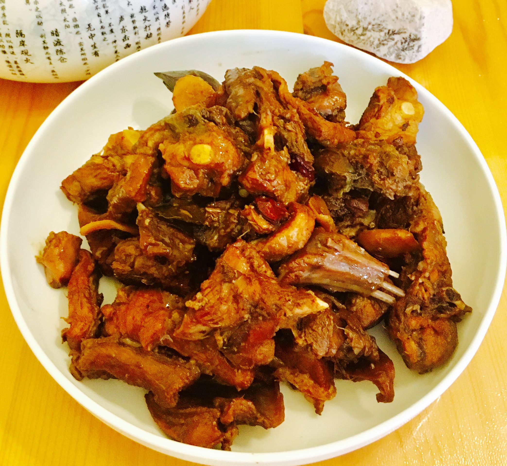 如何做好红烧兔子肉,红烧兔子肉怎么做又嫩又好吃