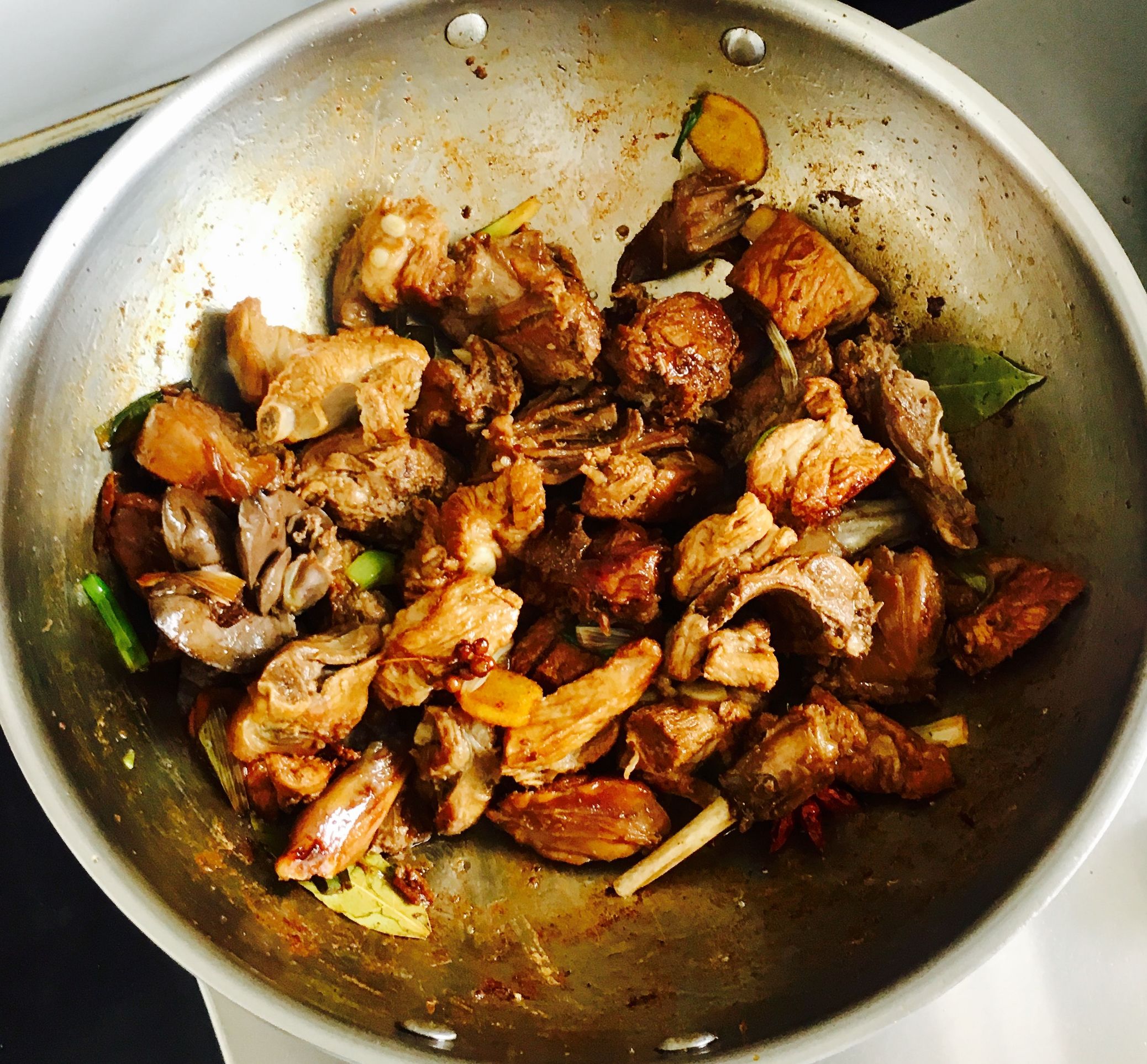 如何做好红烧兔子肉,红烧兔子肉怎么做又嫩又好吃