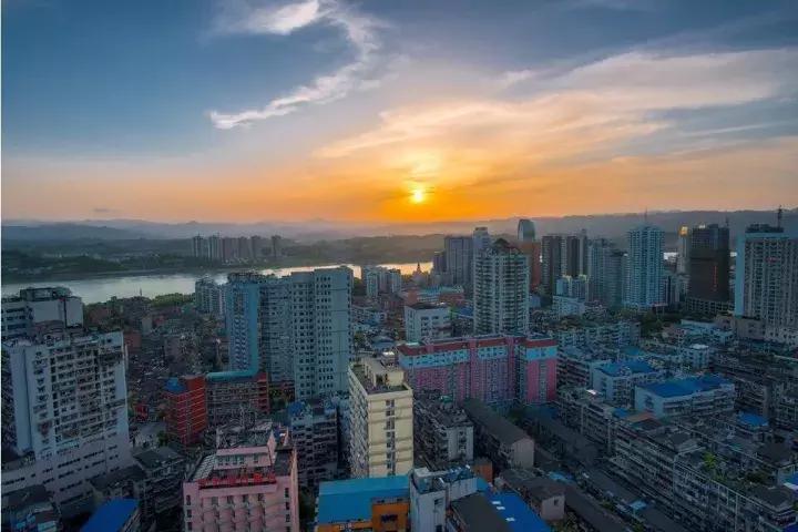 从白昼到黑夜,爱上宜昌的24小时