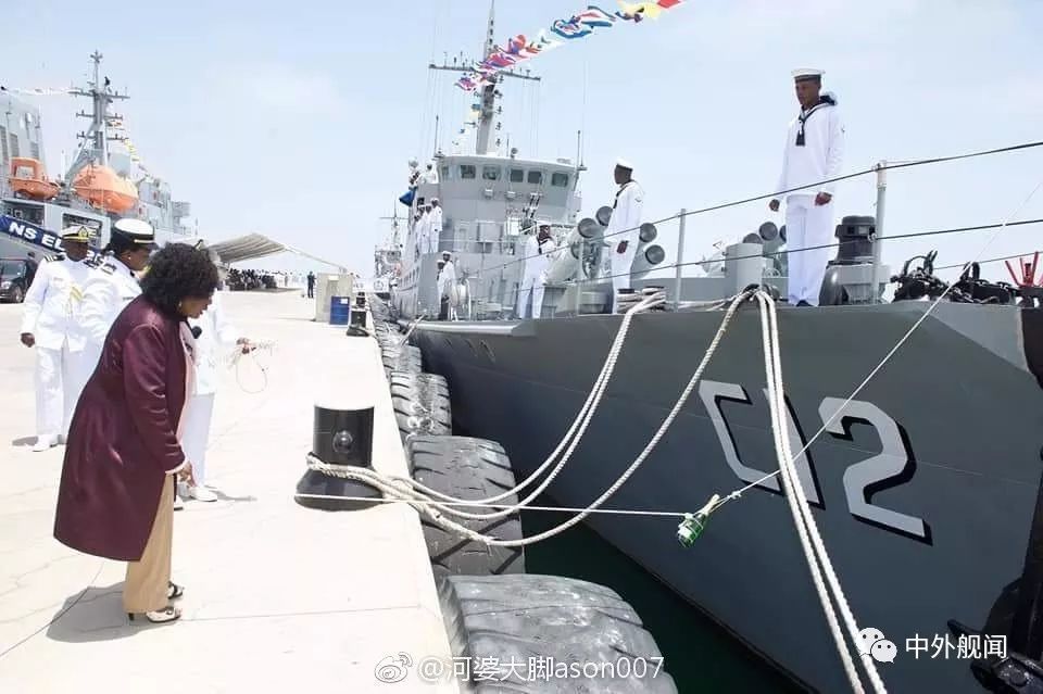 中国交了个“非洲巴铁”:陆海空三军*器武**全是中国制造!